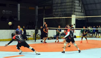 Vòley, UNCuyo vs Muni SM