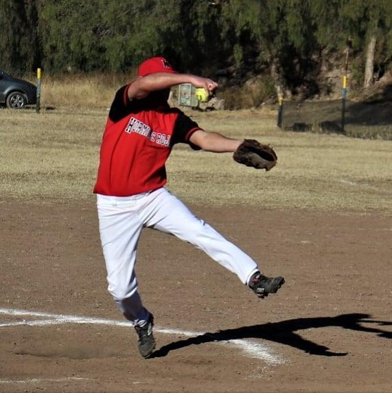 Softbol, Andres Estalles bateador