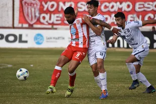 Federal A, S. Martín 0- Atenas 2
