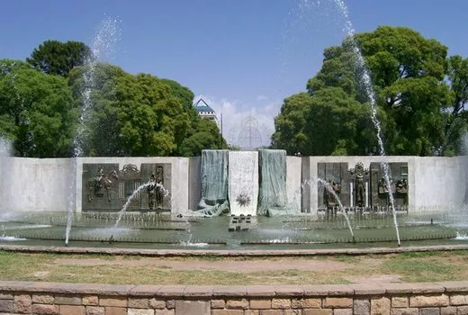 plaza-independencia-mendoza