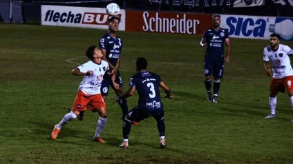 Empataron la Lepra y el Gaucho en la Catedral