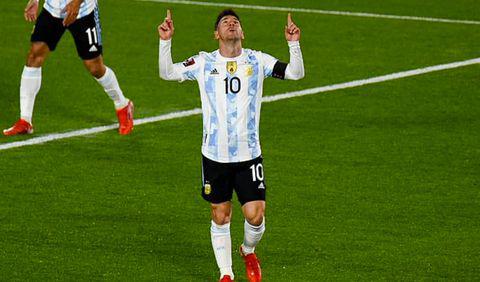 Eliminatorias, triplete de Leonel Messi
