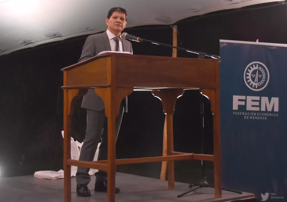 fem cena 8 (discurso CAME)