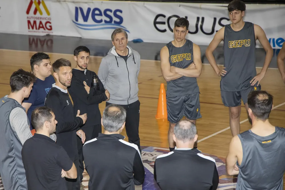 Basquet, GEPU La banda del lobo