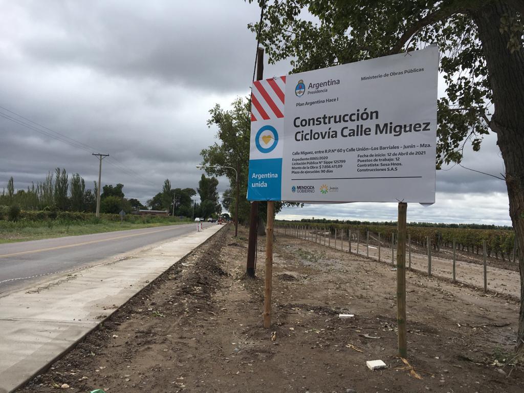 AVANZAN LAS OBRAS EN LA CICLOVÍA DE CALLE MÍGUEZ Y SE PROYECTA LA CICLOVÍA DE CARRIL CENTRO 5