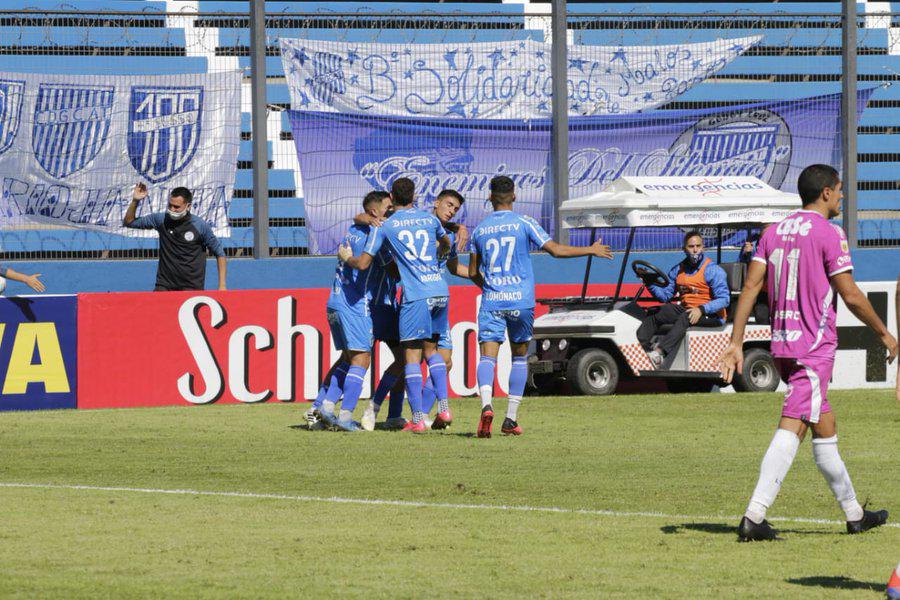Vuelta al barrio, el Tomba perdiò con Arsenal