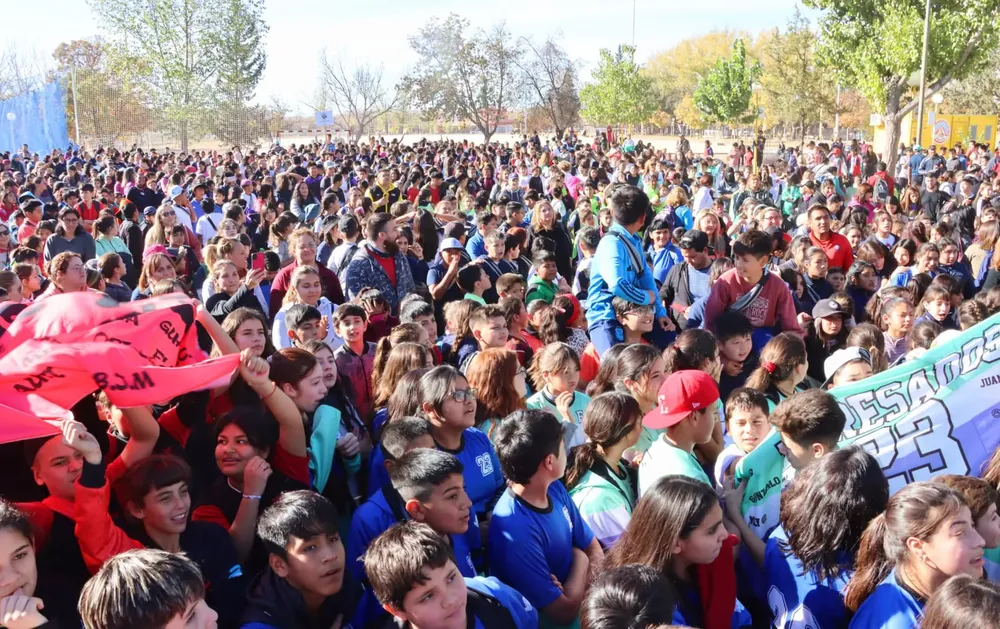 Maraton, Polideportivo Hipólito Yrigoyen
