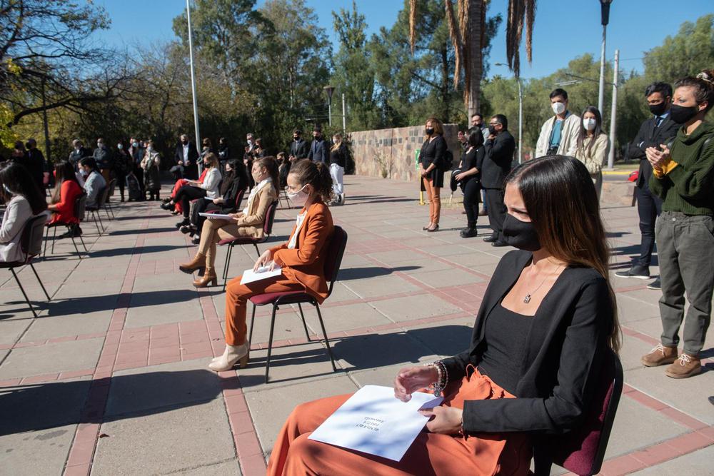 egresados medicina jura 2