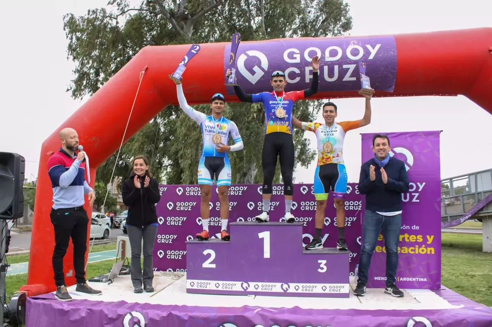 Ciclismo, Podio primera fecha