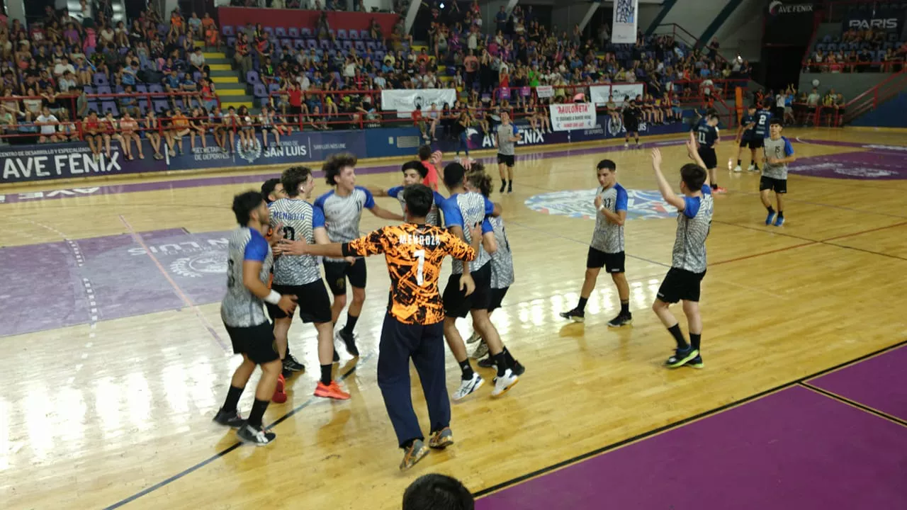 Juegos Binacionales, Mendoza en el podio