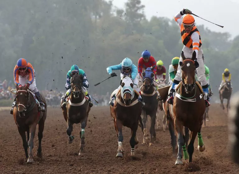 Turf, Joaquín Luna con Constanzo ganó el Patrón Santiago