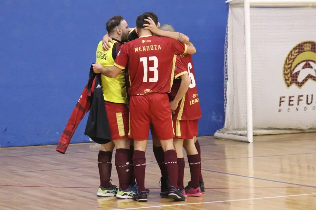 Futsal, Mendoza, dos partidos dos triunfos