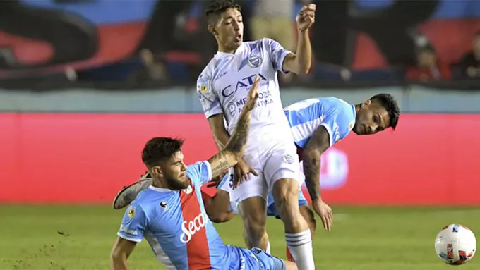 Copa de la Liga, Arsenal 3- Godoy Cruz 3