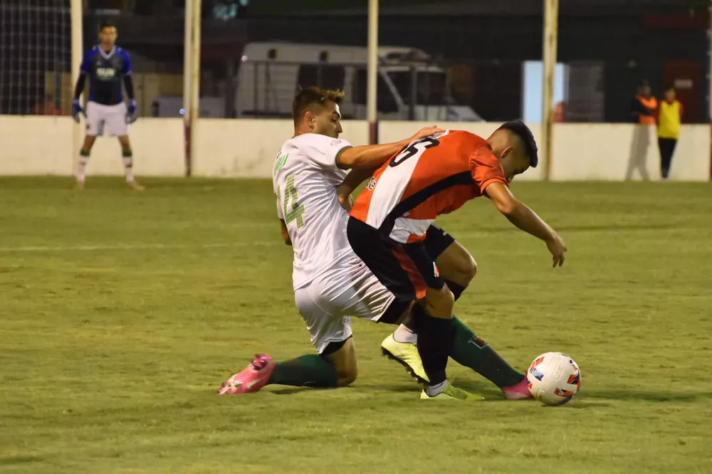 Primera Nacional, Agropecuario 2- Deportivo Maipú 0