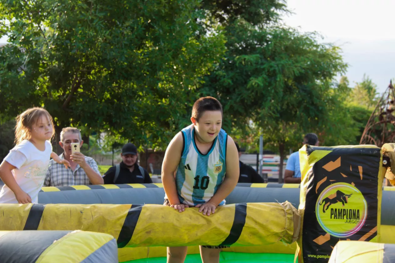 Las Heras, jornada integradora Nave Cultural