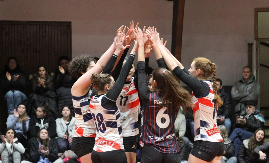 Voley, Regatas femenino campeón