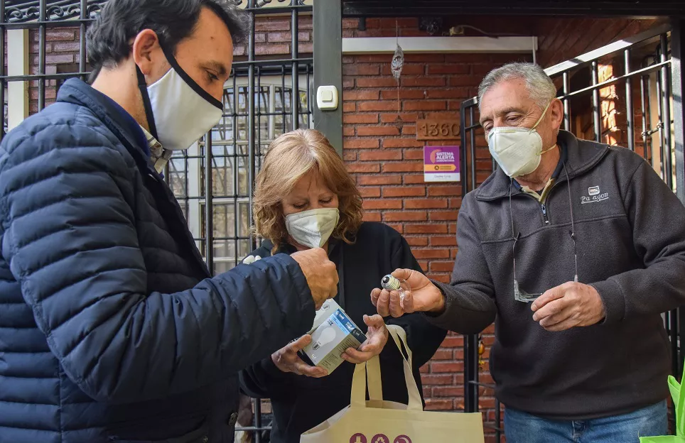 entrega de focos led tadeo garcia zalazar