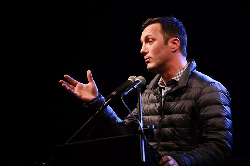 Luis Petri. Foto (11)
