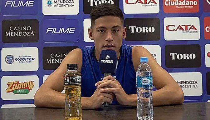 Tomba, José Castro Ponce, refuerzo