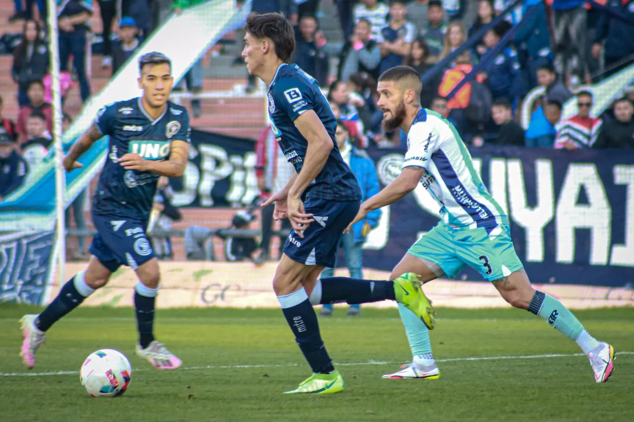 Primera Nacional, Independiente Rivadavia 1- Rafaela 0