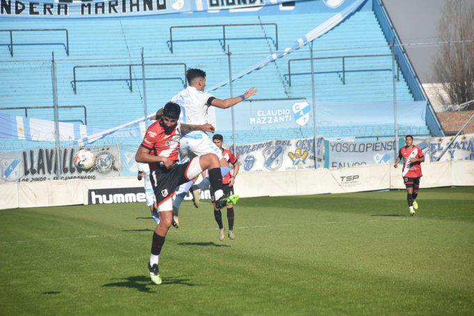 Ascenso, Témperley 0- Maipú 2