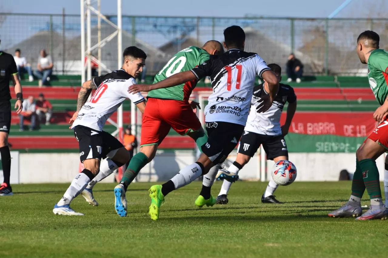 Ascenso, Agropecuario 0- Gimnasia 1
