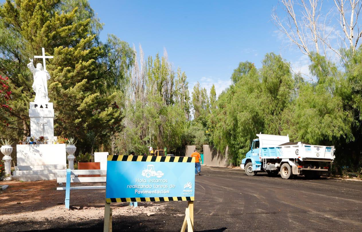 Tareas de bacheo Maipú Municipio