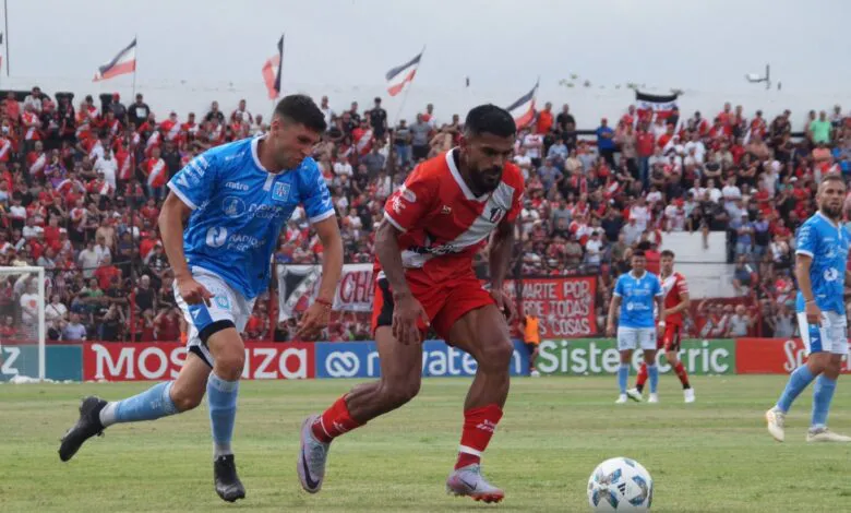 Nacional, Maipú, Estudiantes (RC)