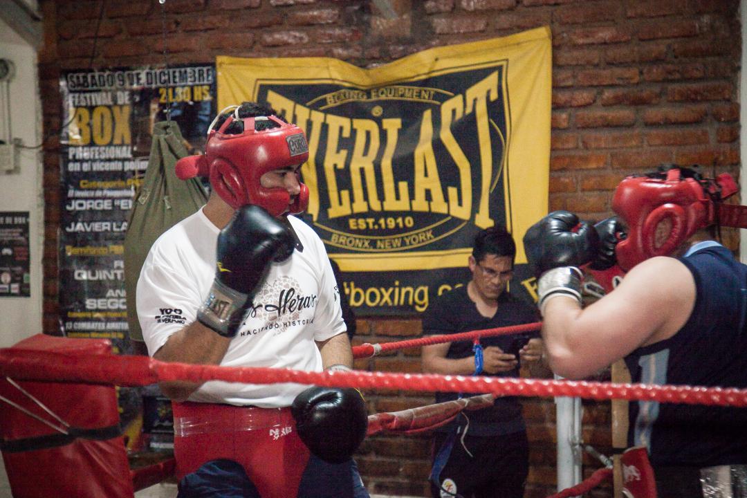 Boxeo, Junior Arias, Cotón Reveco