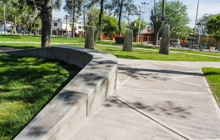 Plaza-Sarmiento-1-700x447