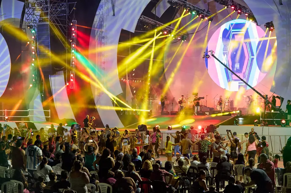 Las Heras, folklore en el Festival de la Libertad