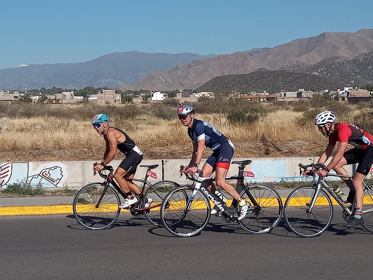 Duatlón, atletismo y ciclismo en LH