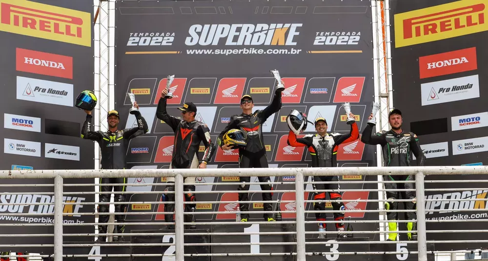 Superbike, Franco Pandolfino podio en Brasil