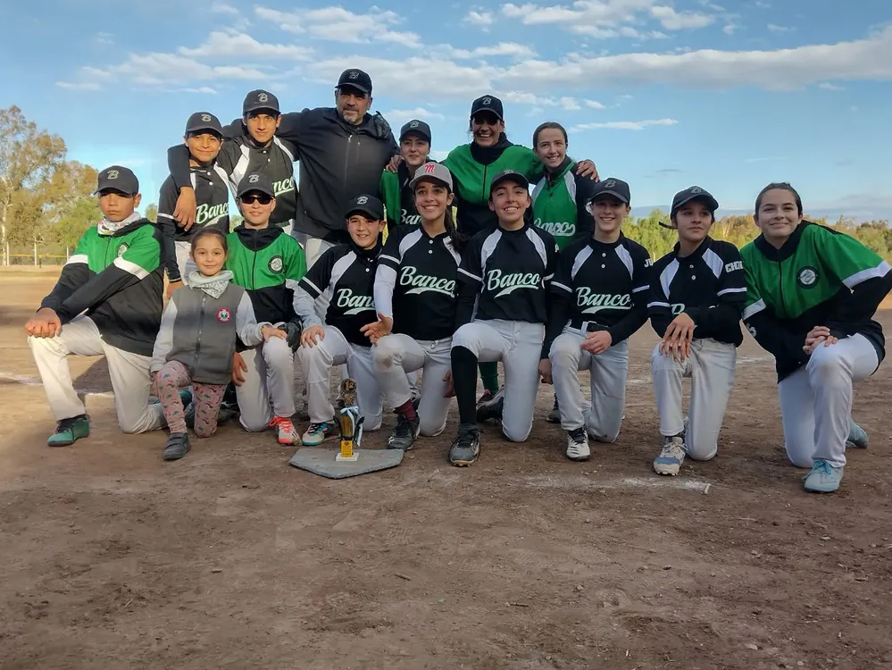 Softbol, Banco Mendoza