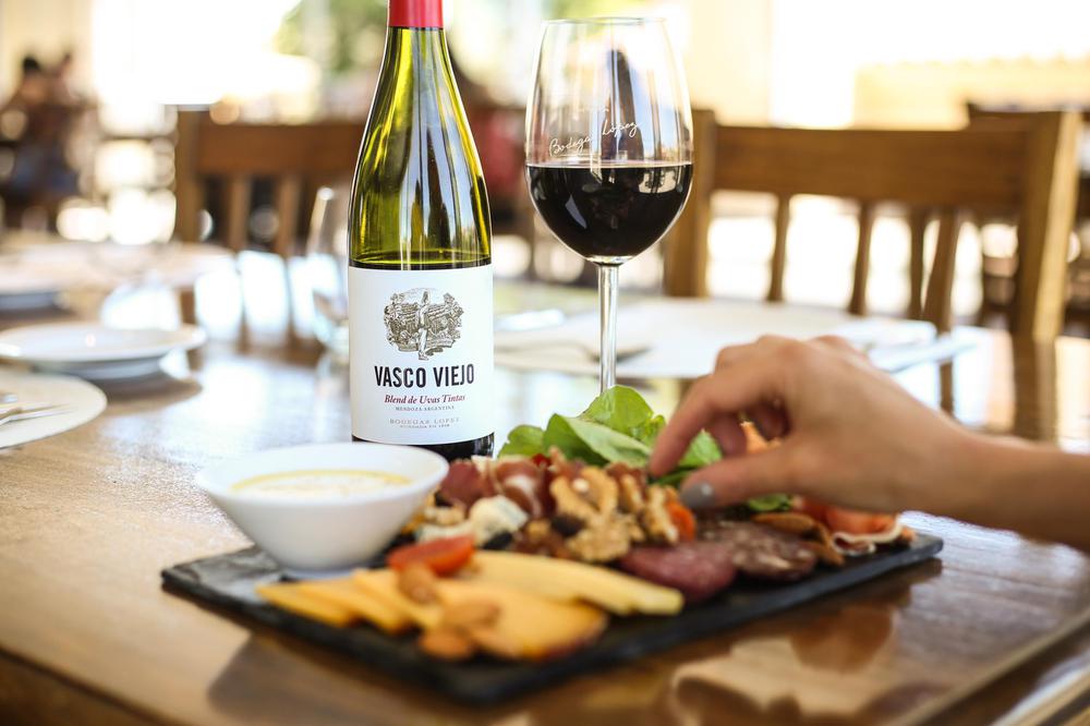 Vinos y menú de Rincón López