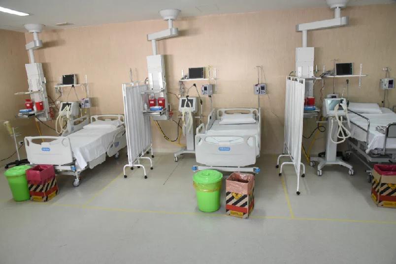 hosp carrillo camas uti 3