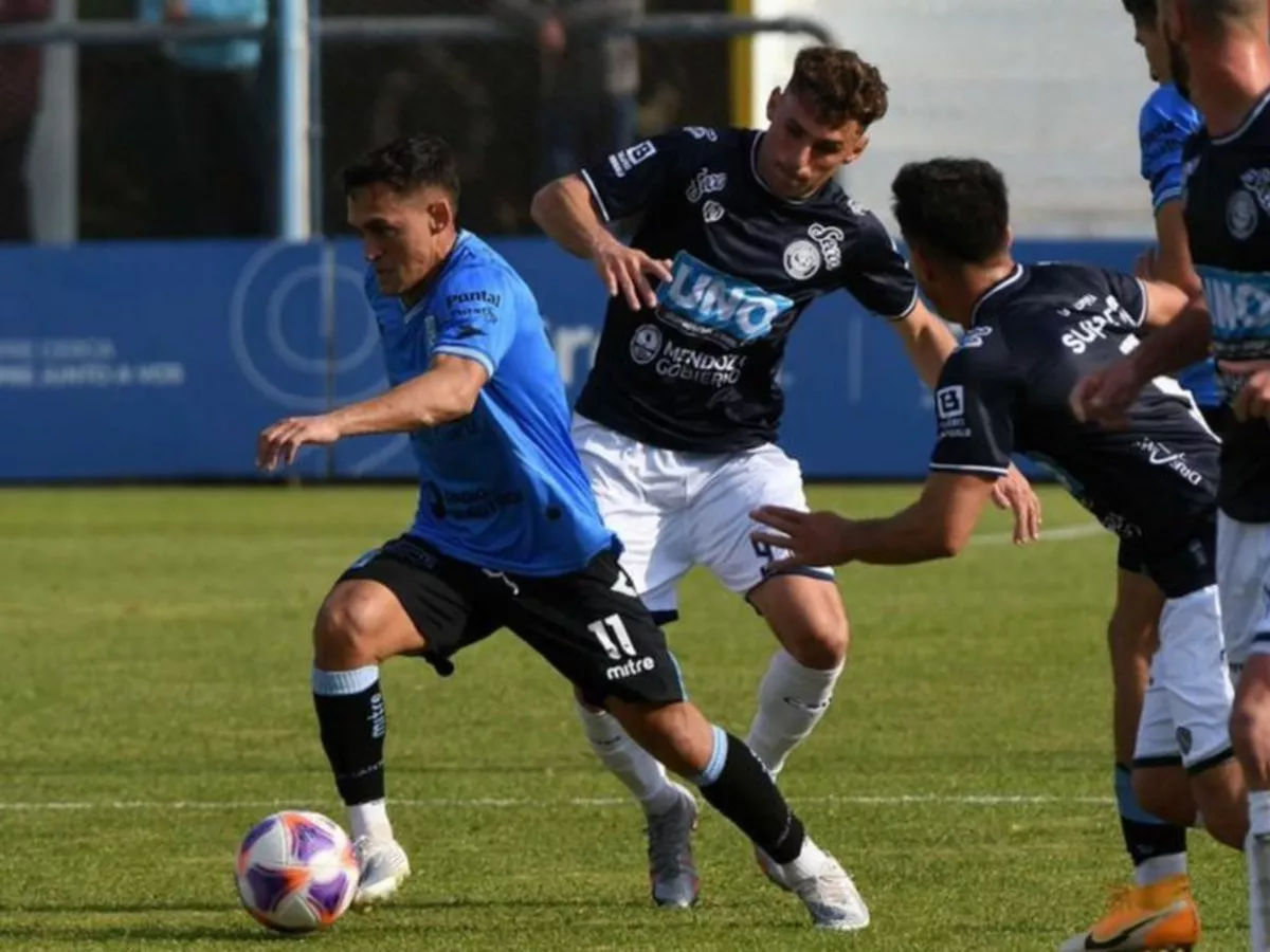 Primera Nacional, Estudtes 4 Indepte 1
