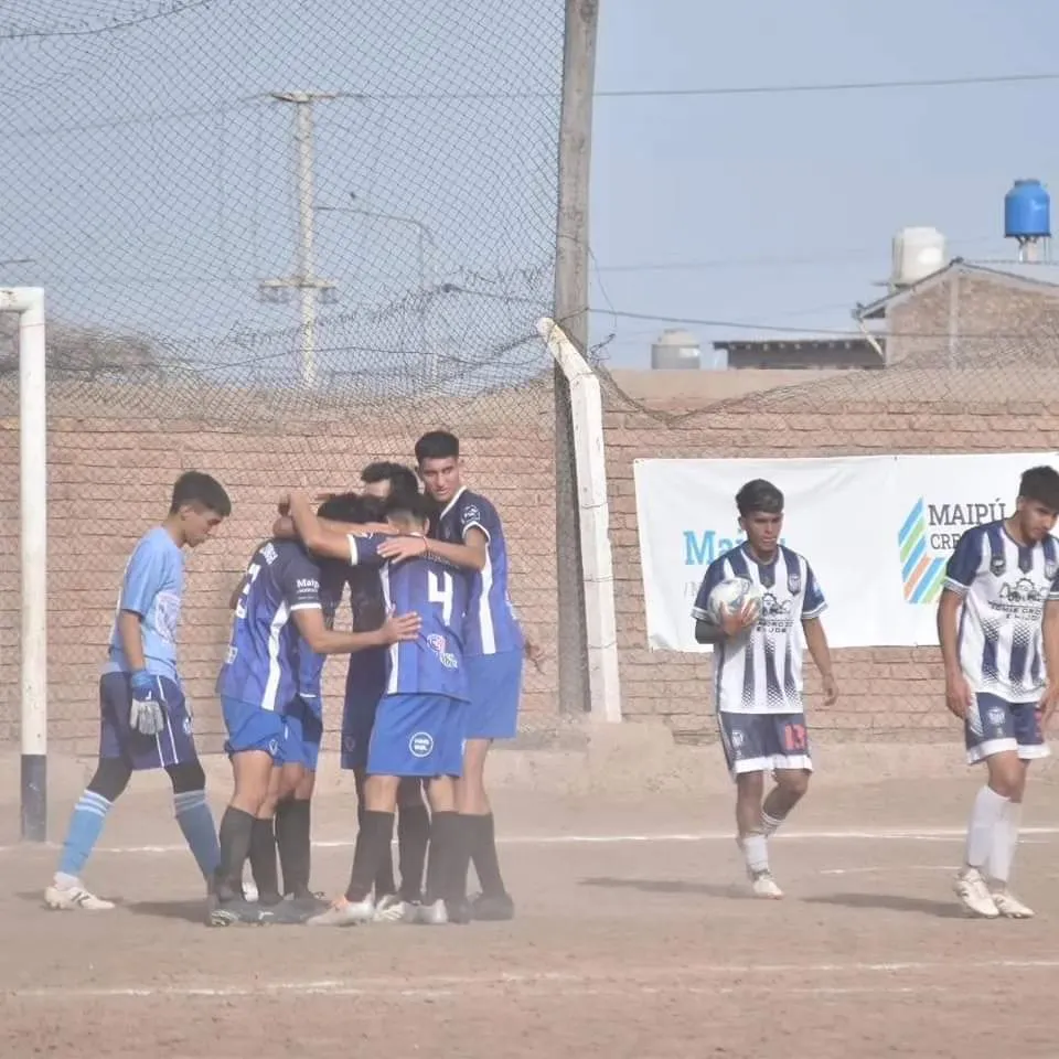 Liga Mendocina, Luzuriaga, Municipal