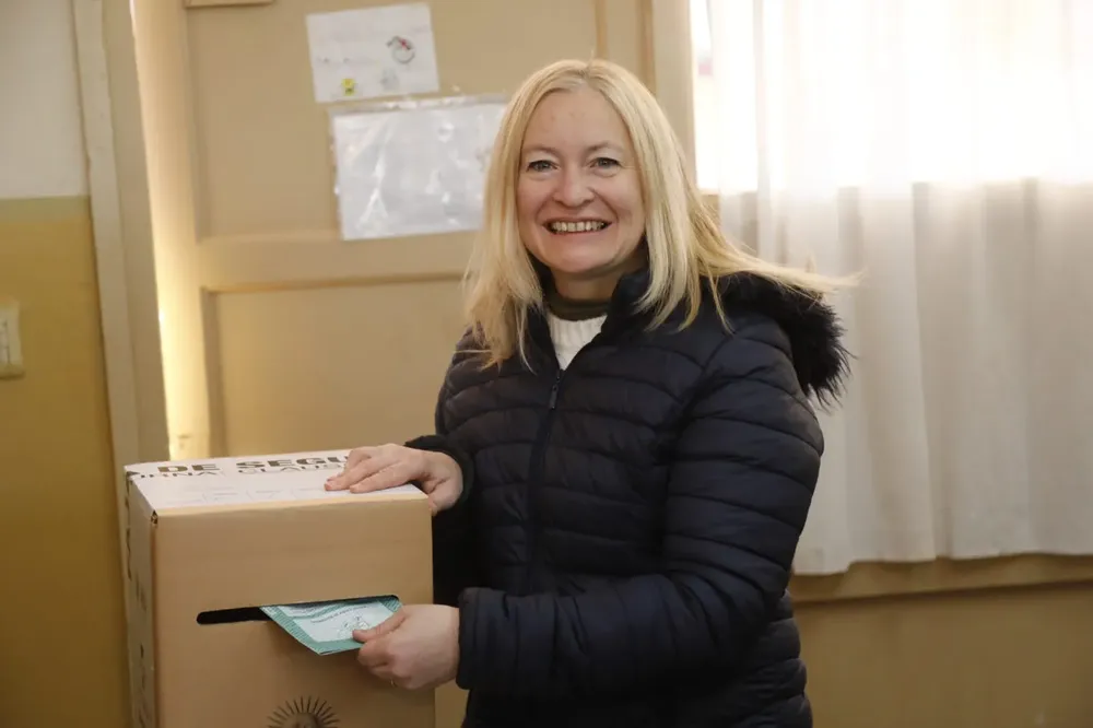 voto Hebe Casado