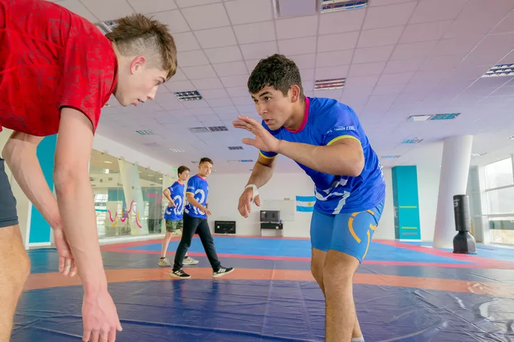 Lucha, Wiliam Oyola, puntano