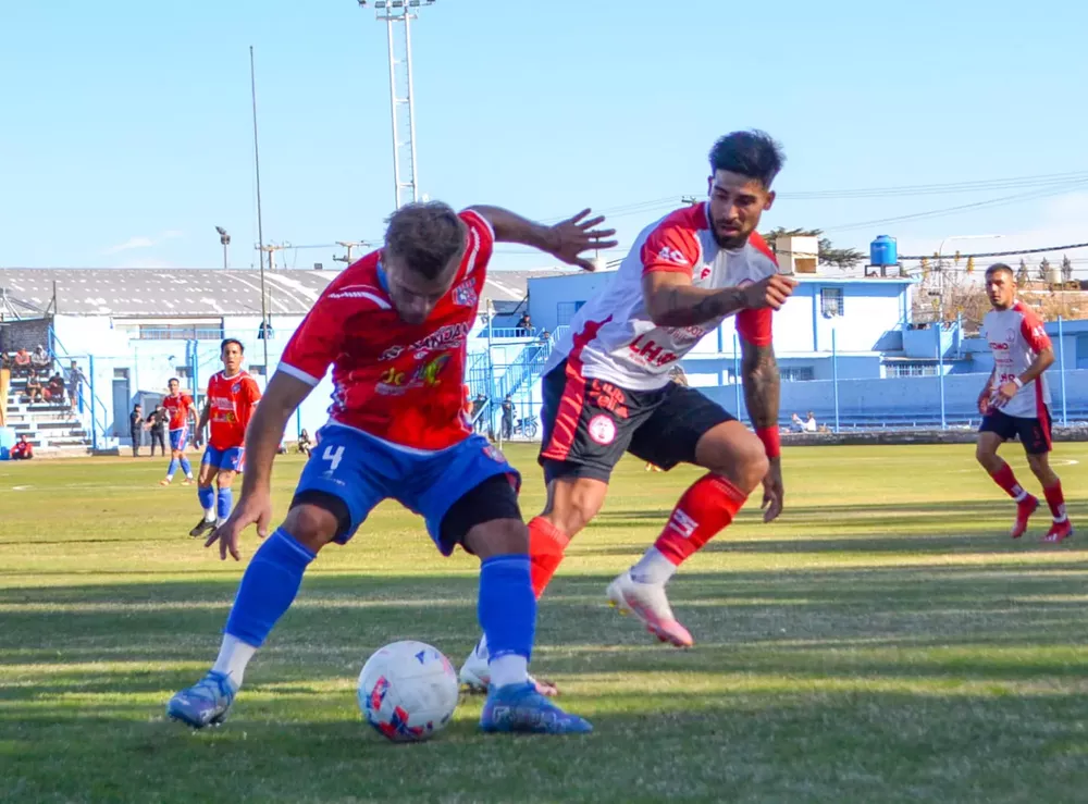 Federal A, Huracán LH 0- Sp. Peñarol 0