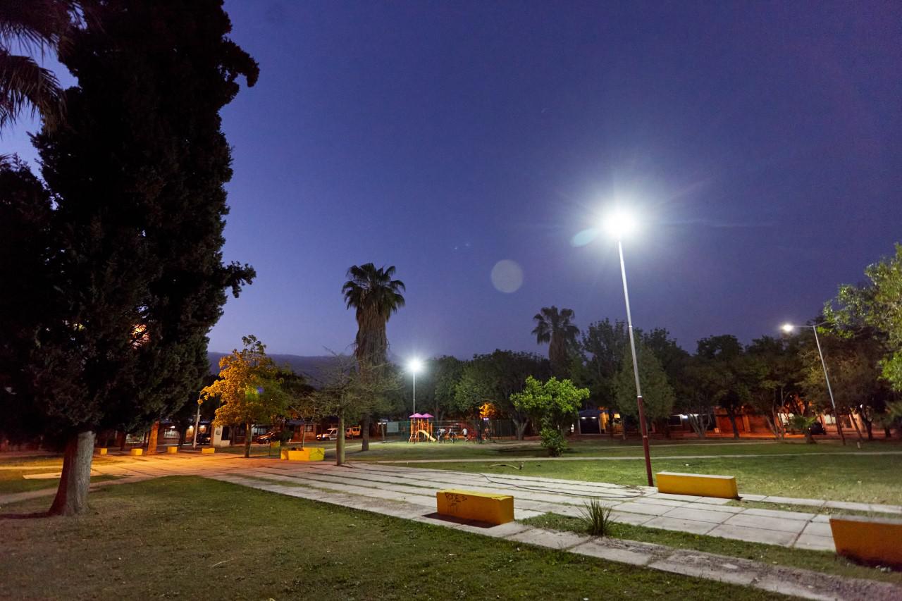 Las Heras, mejor luz para las plazas