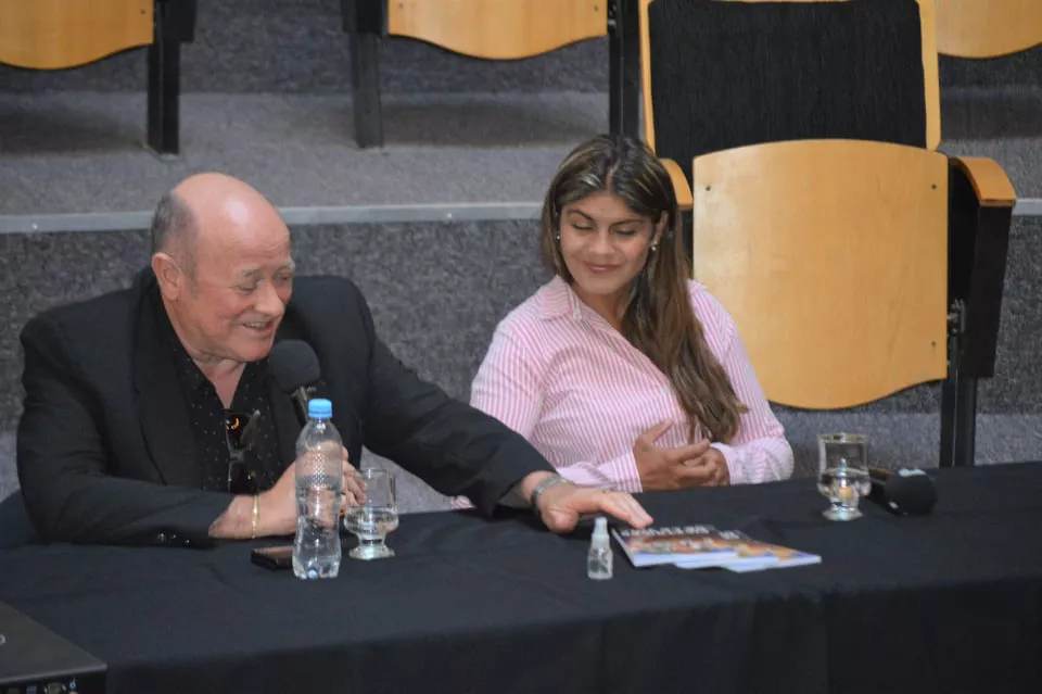 Box, Roberto Suárez, libro sobre Yesica Marcos