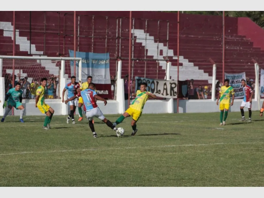 Regional, Alianza - Peñaflor suspendido