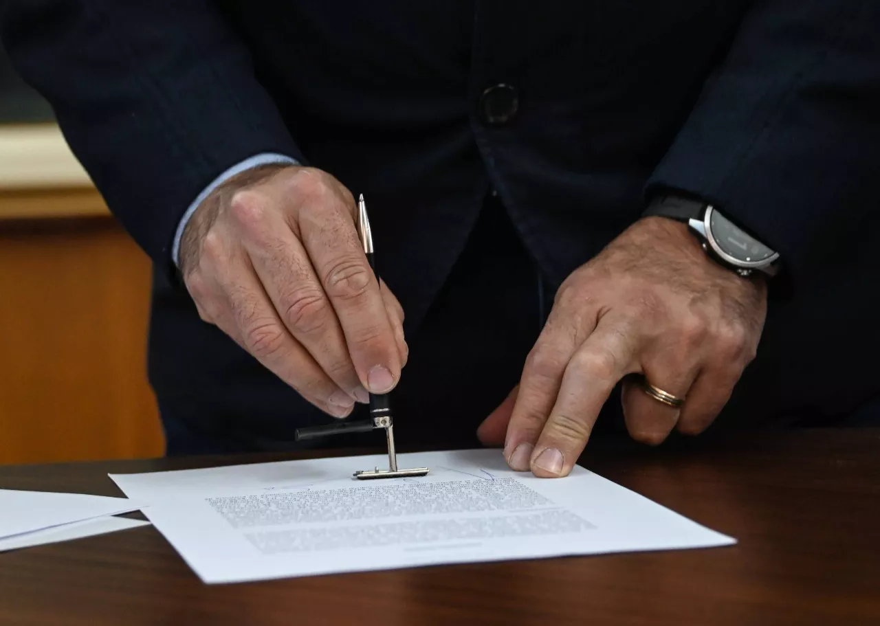 firma de convenio garcia zalazar ibañez regularizacion dominial isla campo papa