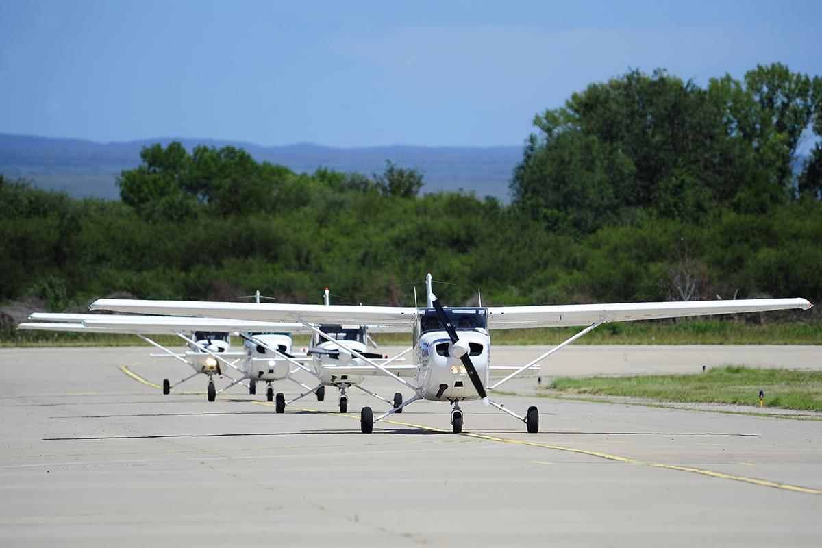 Aviones-de-la-Escuela-de-vuelo-2
