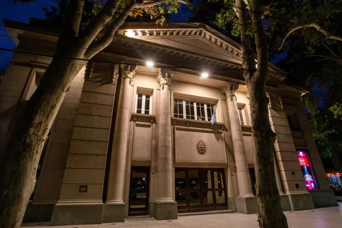 Teatro-Independencia-frente-2-700x467