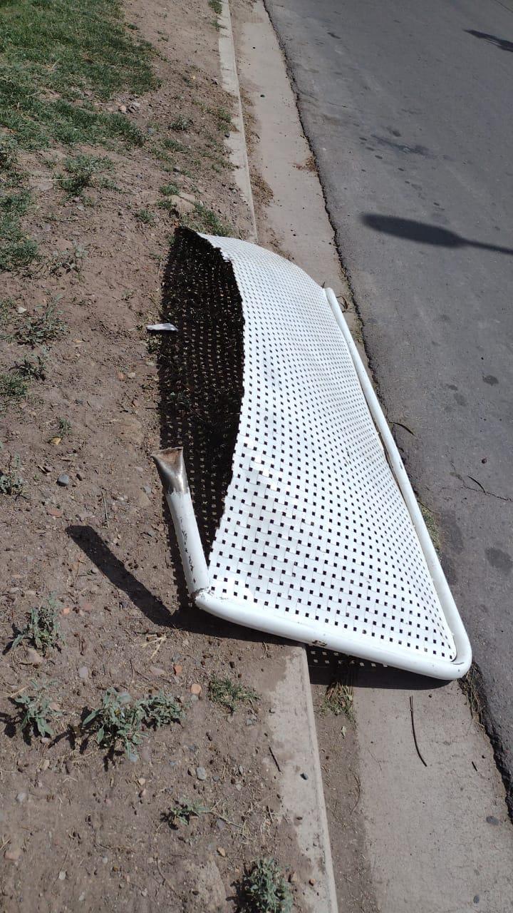 Islas lúdicas vandalizadas (3)