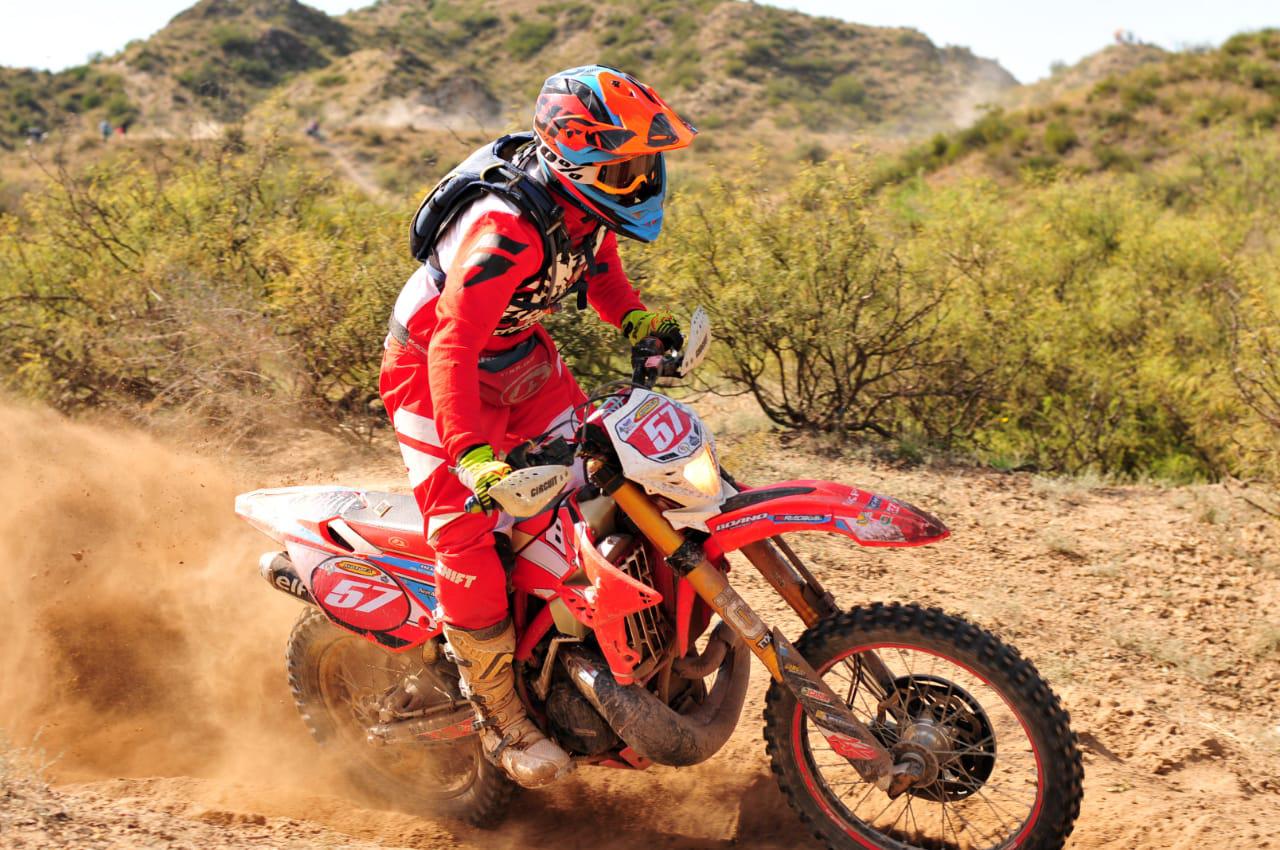 Enduro, Claudio Centeno