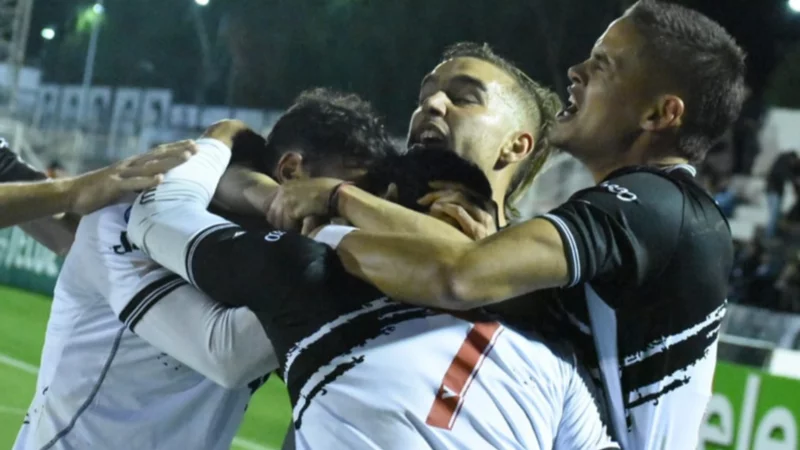 Nacional, Gimnasia, Almirante Brown